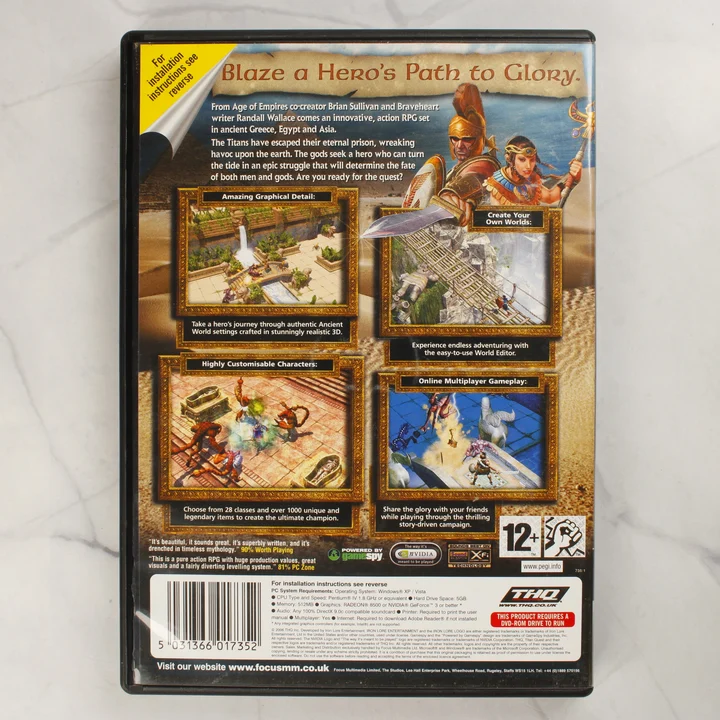 A Titan Quest PC-s videójáték tokjának hátlapja a játékmenet képeivel és leírásával