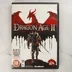 A Dragon Age II videójáték tokjának előlapja sárkányos grafikával
