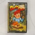 Dirty Den Commodore 16 és Plus 4 videójáték kazetta tokban, színes illusztrált borítóval