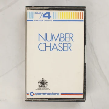 Number Chaser Commodore Plus/4 oktatóprogram kazetta a műanyag tokjában, elölnézetből