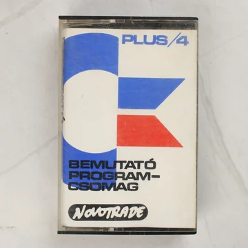 A Novotrade Plus/4 Bemutató Program-csomag kazetta tokjának előlapja