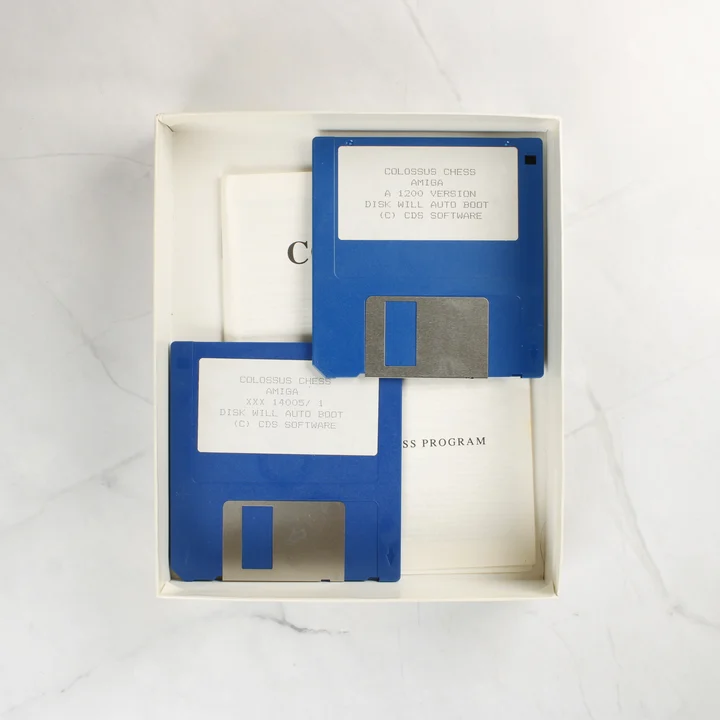 Colossus Chess X Amiga floppy lemezek és kézikönyv a dobozban