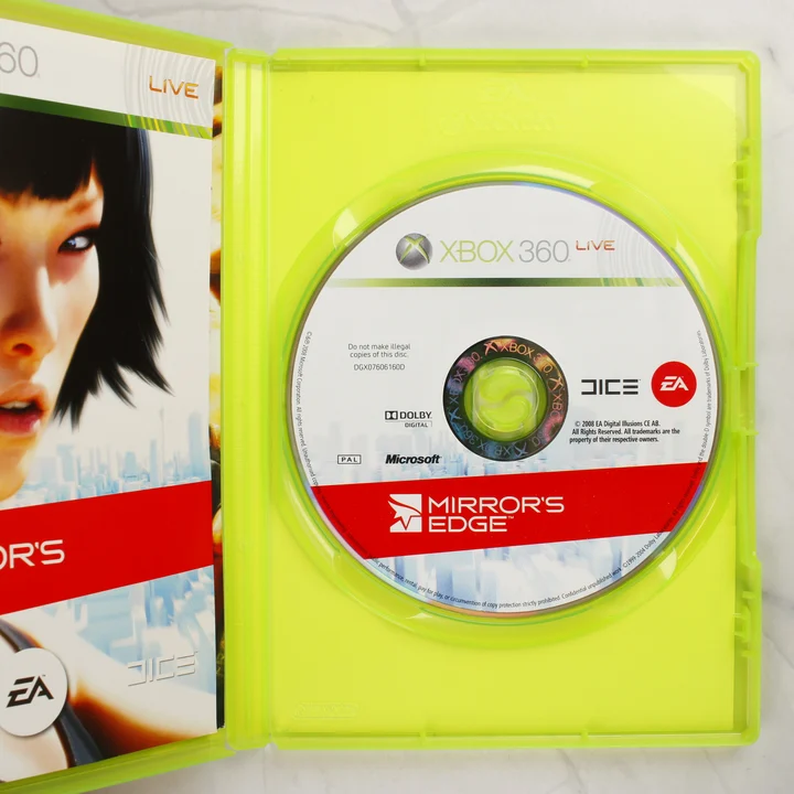 Mirror's Edge Xbox 360 videójáték nyitott tokban a játéklemezzel