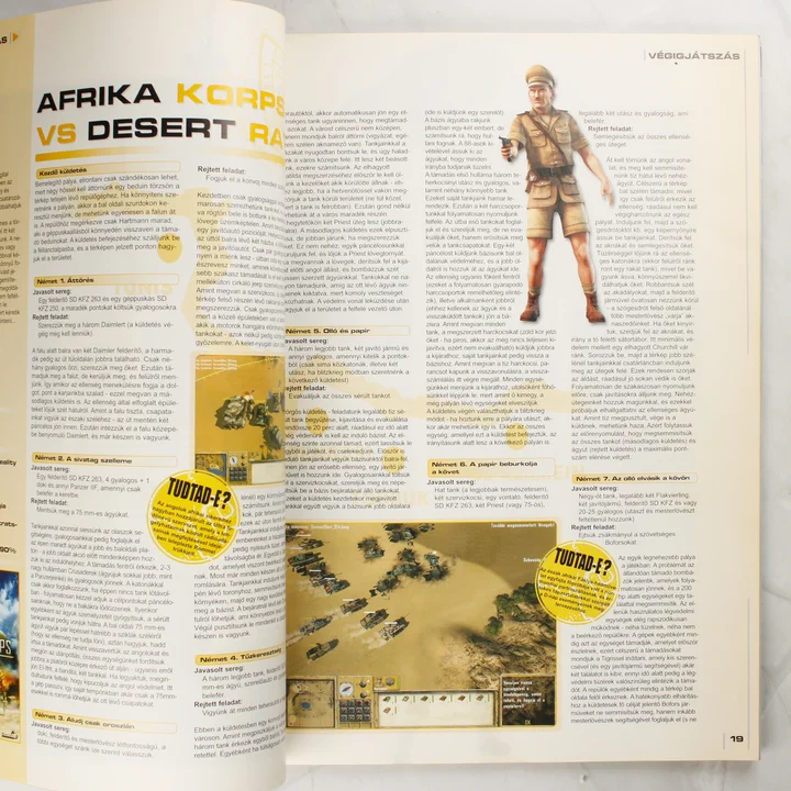 Nyitott CD Games magazin az Afrika Korps vs Desert Rats játékismertetővel