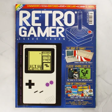 A Retro Gamer magazin 7. számának előlapja Game Boy illusztrációval