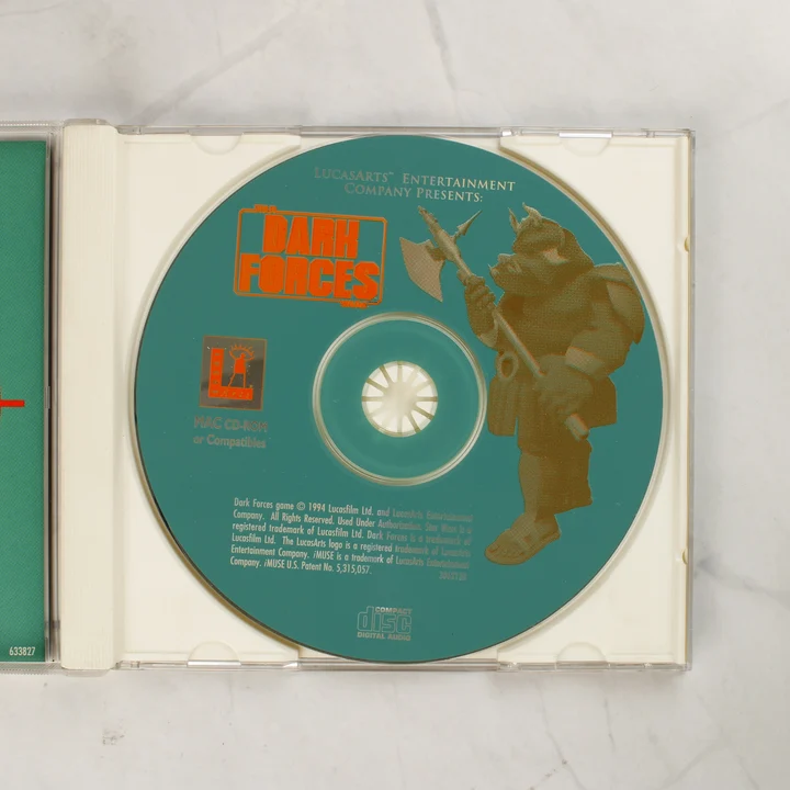Star Wars Dark Forces Mac CD-ROM videójáték lemez a nyitott műanyag tokban