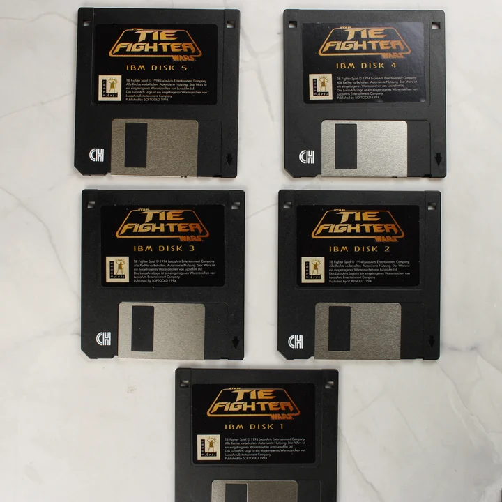 Öt darab fekete 3,5 colos Star Wars TIE Fighter floppy lemez