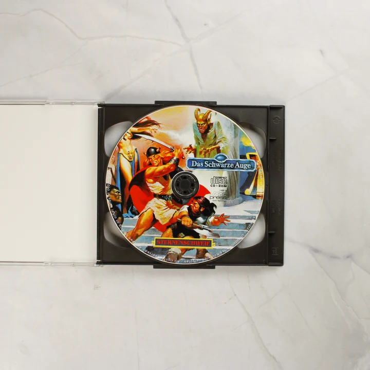 A Das Schwarze Auge Sternenschweif videójáték 2-es számú CD-ROM lemeze a tokban