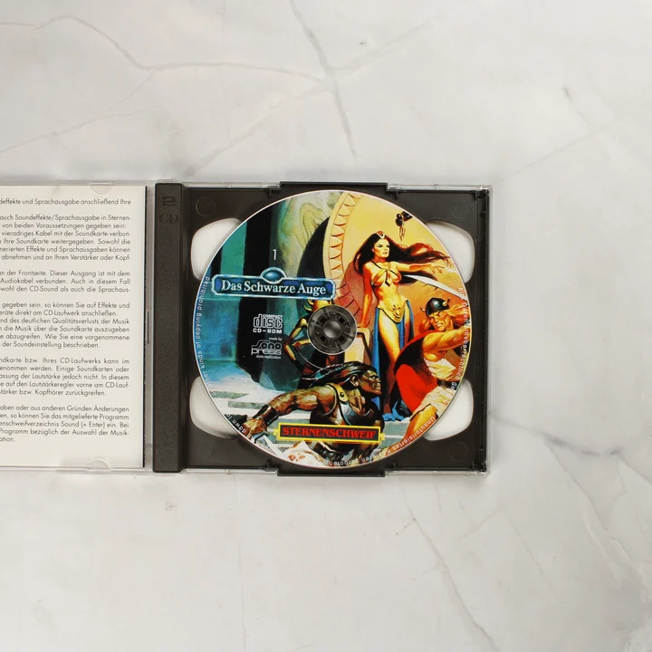 A Das Schwarze Auge Sternenschweif videójáték 1-es számú CD-ROM lemeze a tokban