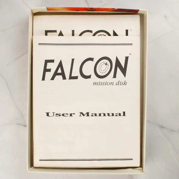Falcon mission disk User Manual füzet a játék dobozában