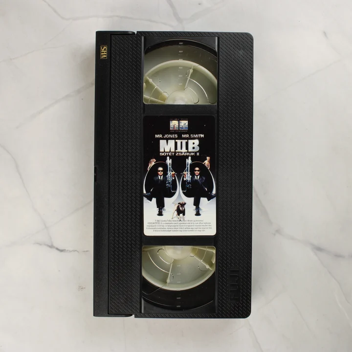 Fuji márkájú Men in Black 2 VHS kazetta