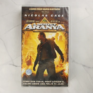 A nemzet aranya VHS kazetta előlapja tokban