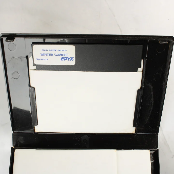 A harmadik floppy lemez a tokban