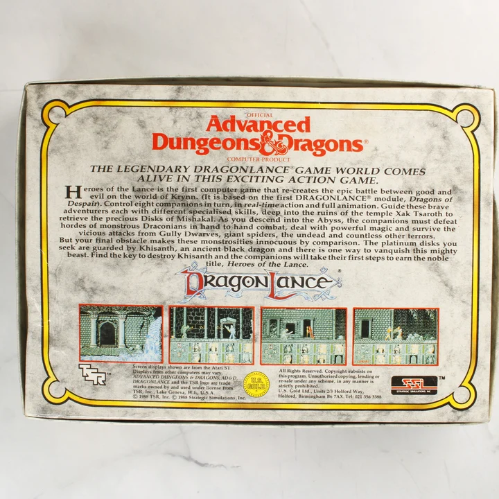 A játék dobozának hátoldala leírással és képernyőképekkel