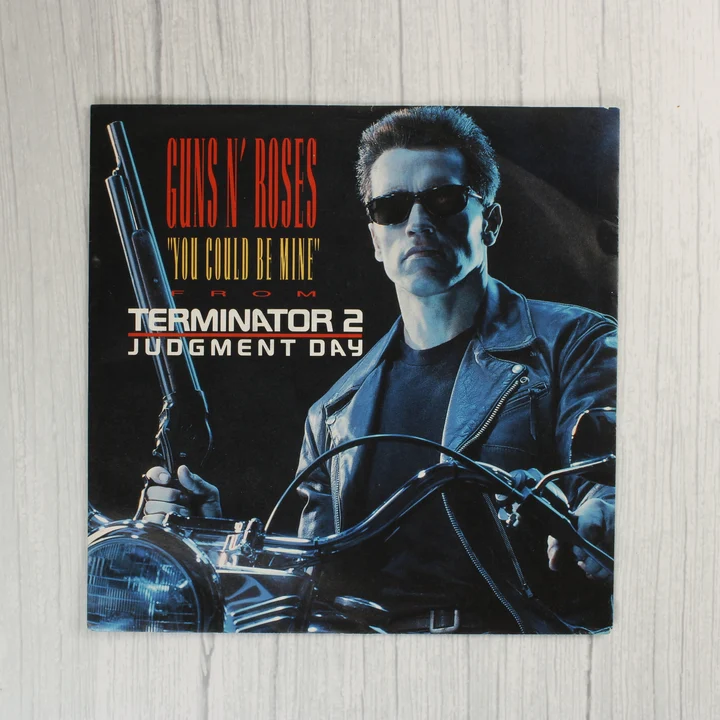 Guns N' Roses - You Could Be Mine borító Guns N' Roses You Could Be Mine kislemez borítója Arnold Schwarzeneggerrel