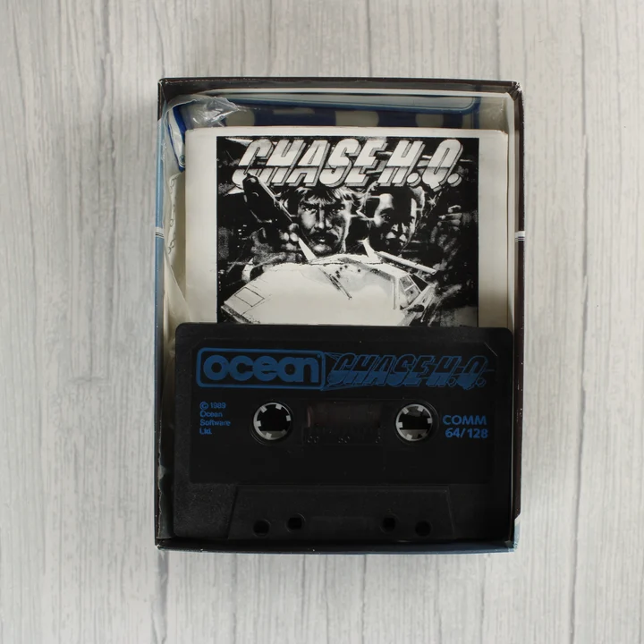 Chase H.Q. Commodore 64 kazetta és kézikönyv a dobozban