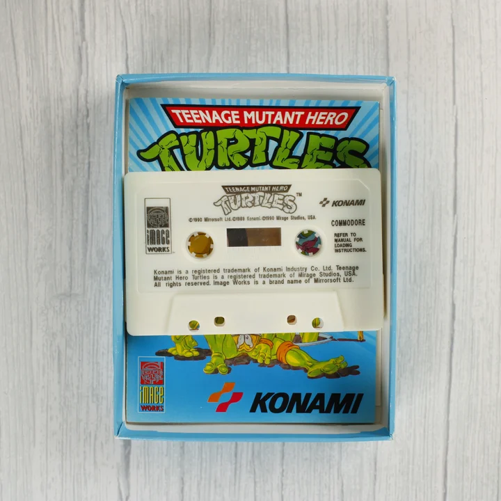 Teenage Mutant Hero Turtles C64 kazetta Teenage Mutant Hero Turtles Commodore 64 kazetta a dobozban