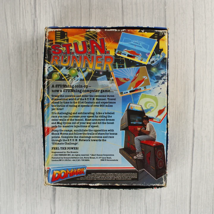 S.T.U.N. Runner videójáték dobozának hátoldala
