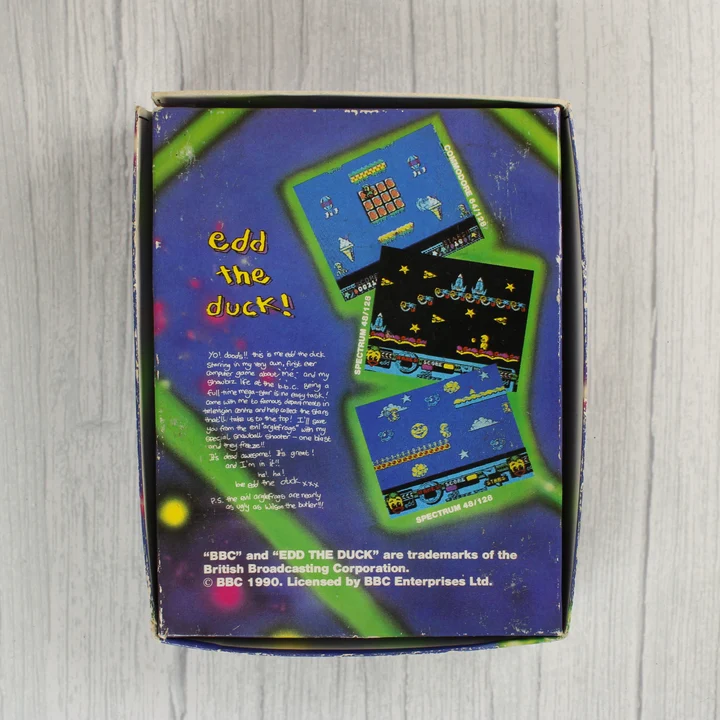 Edd the Duck videójáték dobozának hátoldala képernyőfotókkal