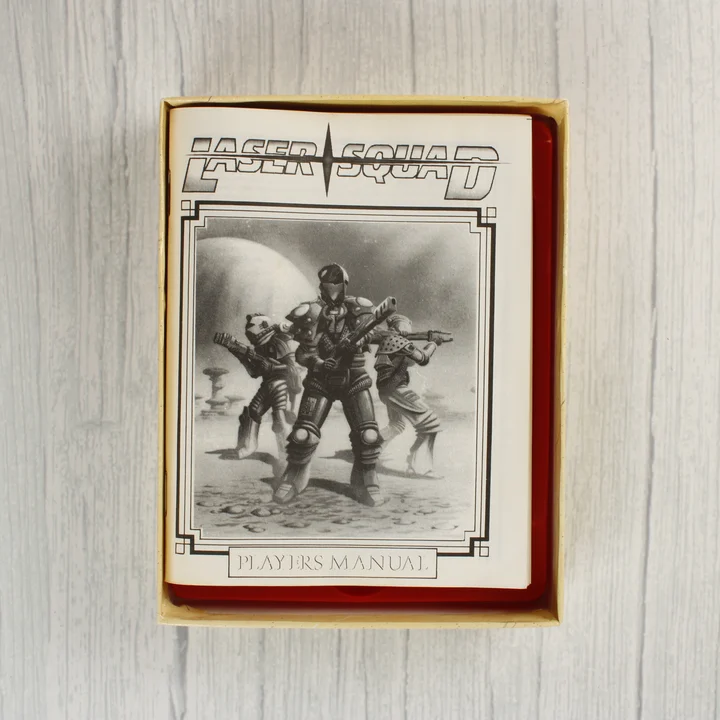 Laser Squad C64 kézikönyv Laser Squad használati útmutató a dobozban