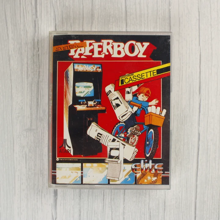Paperboy videójáték borítója ZX Spectrum kazetta tokban