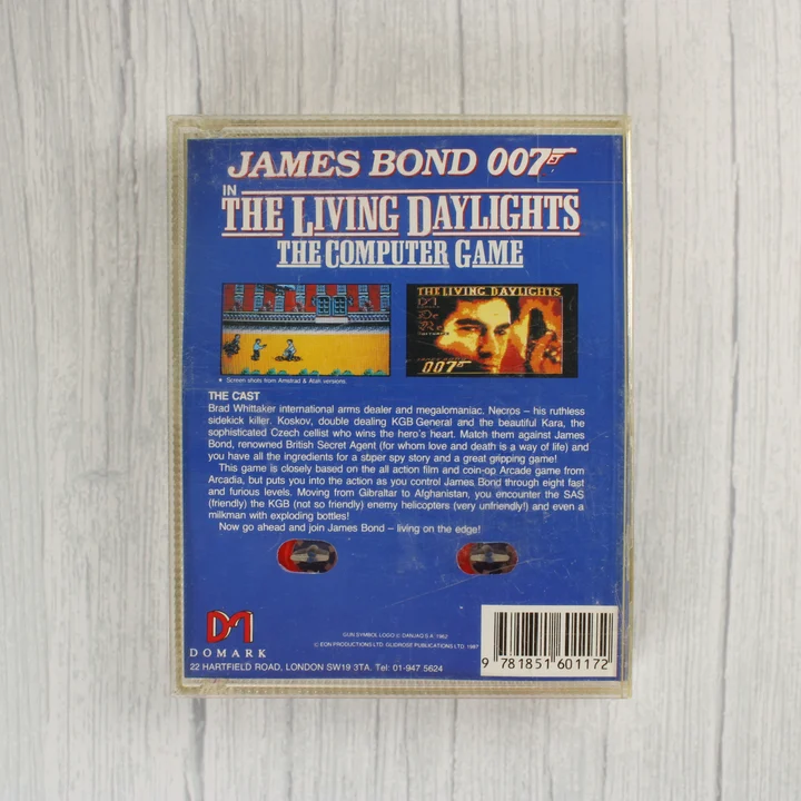 James Bond 007: The Living Daylights hátoldal James Bond 007: The Living Daylights videójáték tokja hátulról