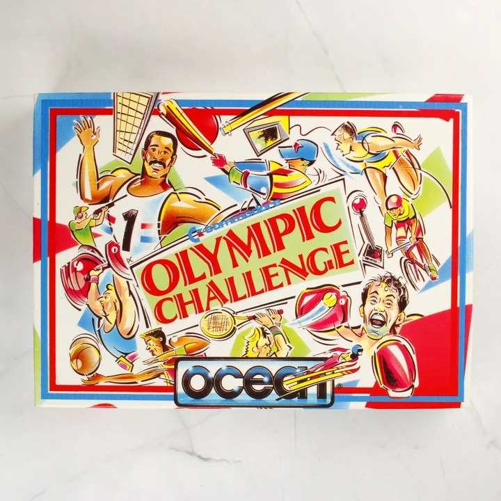 Az Olympic Challenge Commodore 64 játék dobozának eleje sportos illusztrációkkal.