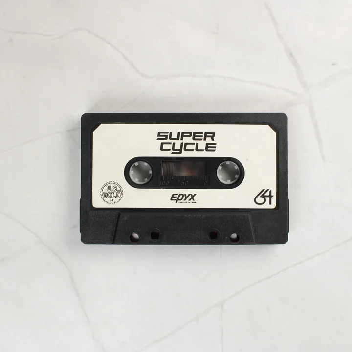 Super Cycle Commodore 64 fekete adatkazetta