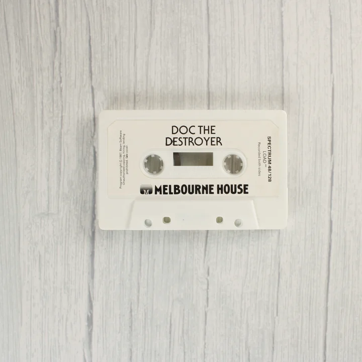 Fehér Doc the Destroyer kazetta ZX Spectrumhoz