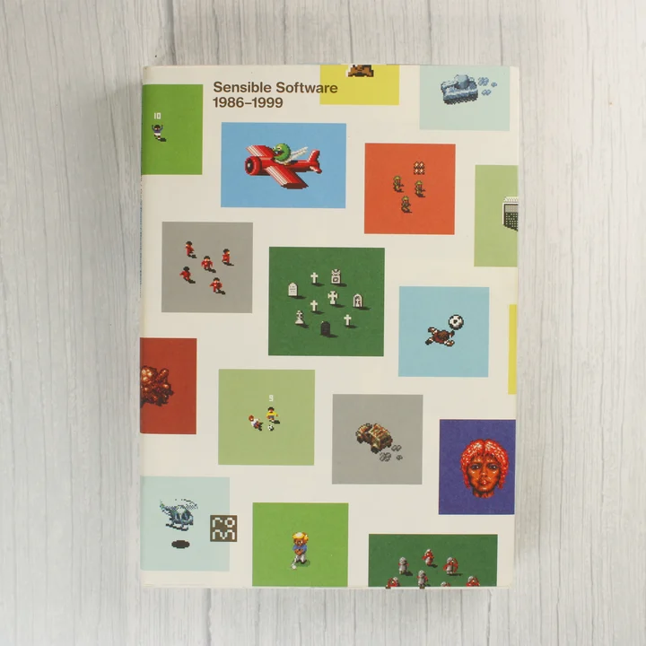A Sensible Software 1986–1999 könyv elülső borítója pixeles grafikákkal
