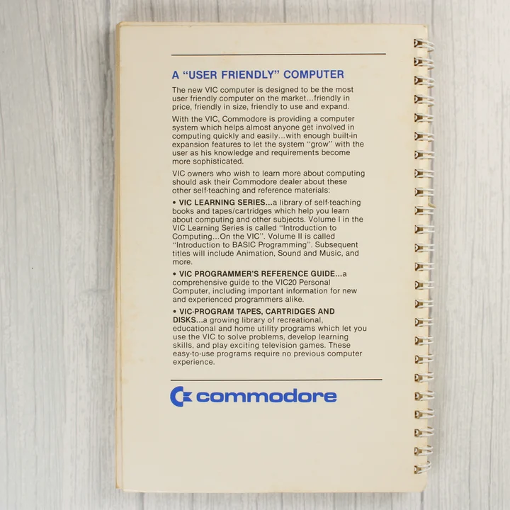 A Commodore VIC-20 kézikönyv hátoldala