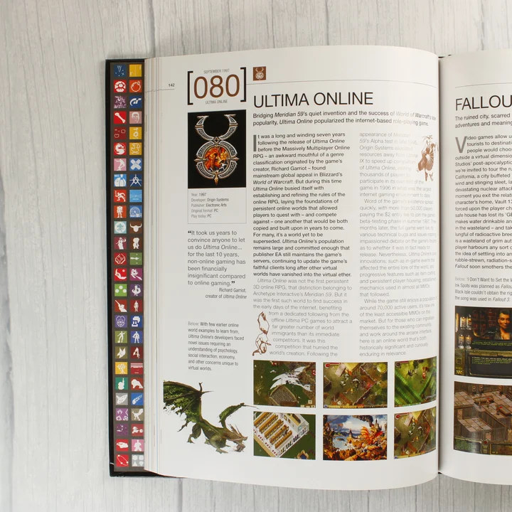 A könyv belső oldala az Ultima Online bemutatásával