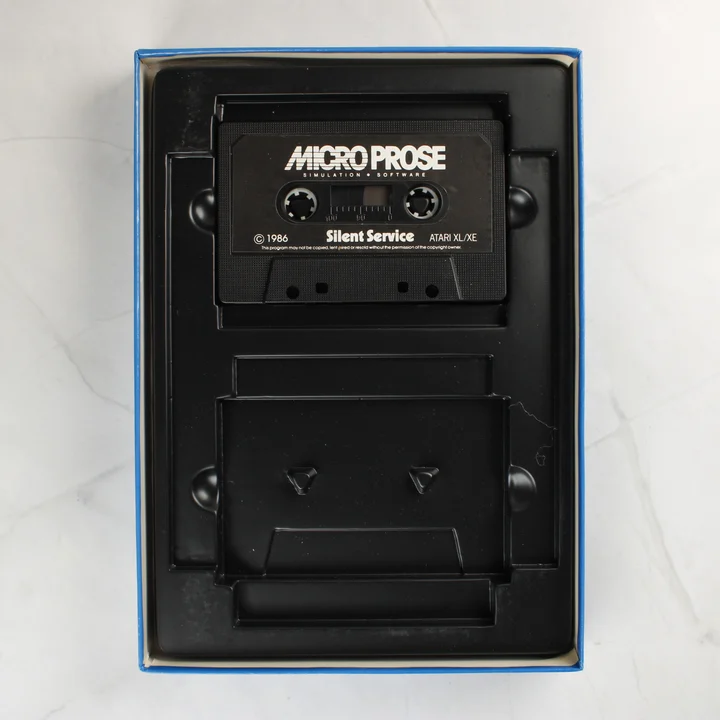 Silent Service Atari kazetta Fekete MicroProse kazetta a műanyag belső tálcában