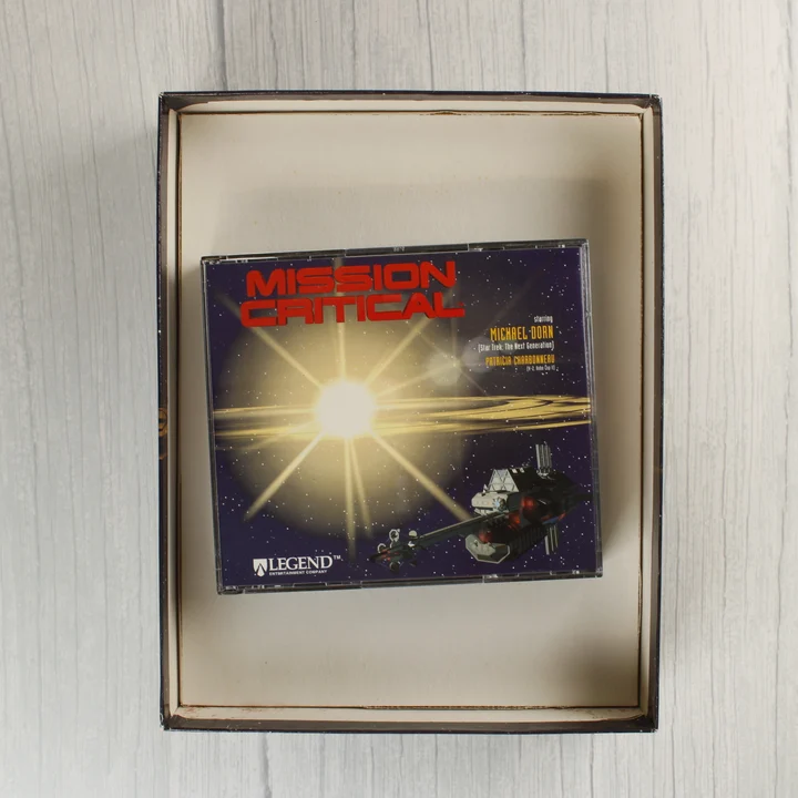 Mission Critical CD-tok a dobozban