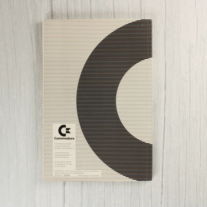 Commodore 64 kézikönyv hátlap Commodore 64 kézikönyv hátoldala a gyártói adatokkal