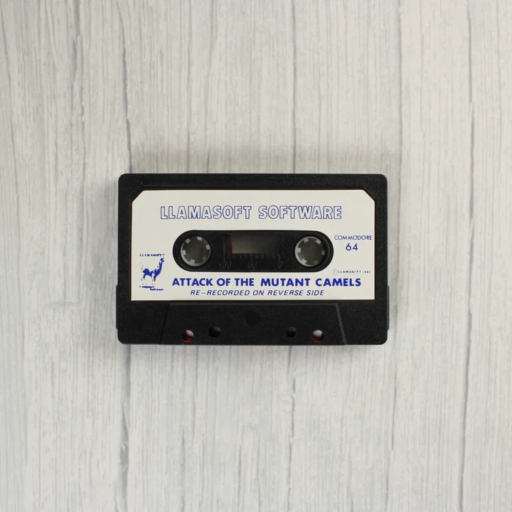 Attack of the Mutant Camels eredeti Commodore 64 kazetta