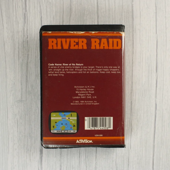 River Raid videójáték tok hátoldala