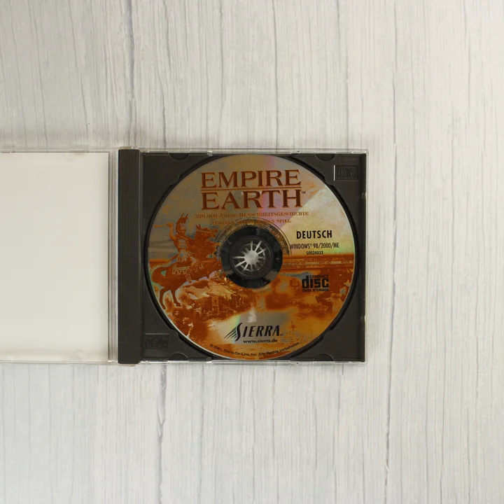 Empire Earth telepítőlemez a tokban