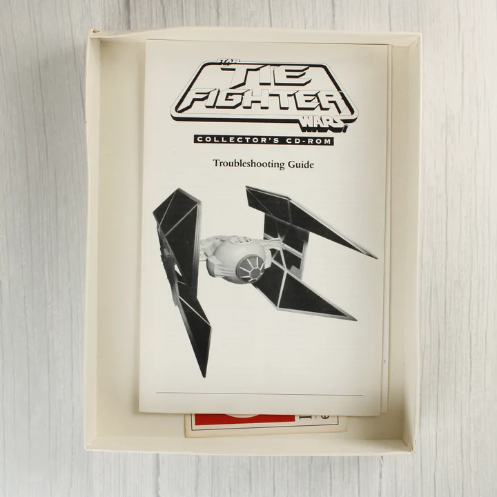 Star Wars TIE Fighter kézikönyv Star Wars TIE Fighter Troubleshooting Guide füzet a dobozban