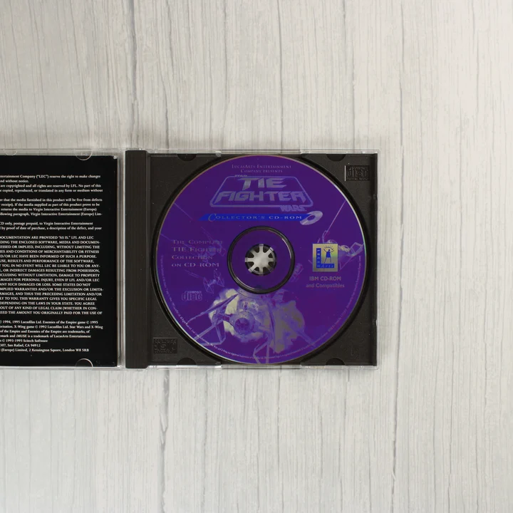 Star Wars TIE Fighter lemez Star Wars TIE Fighter CD-ROM lemez a tokban