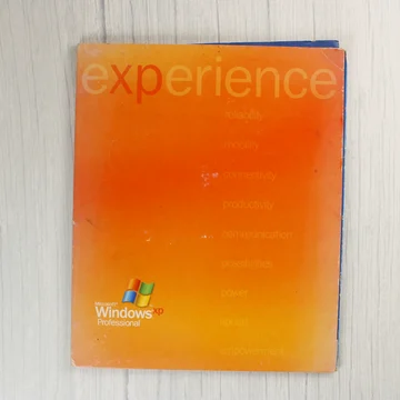 Microsoft Windows XP Professional narancssárga kartontok előlapja