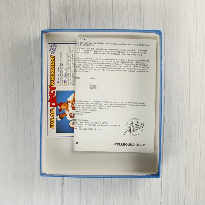 Dizzy's Excellent Adventures nyomtatott útmutatók a dobozban