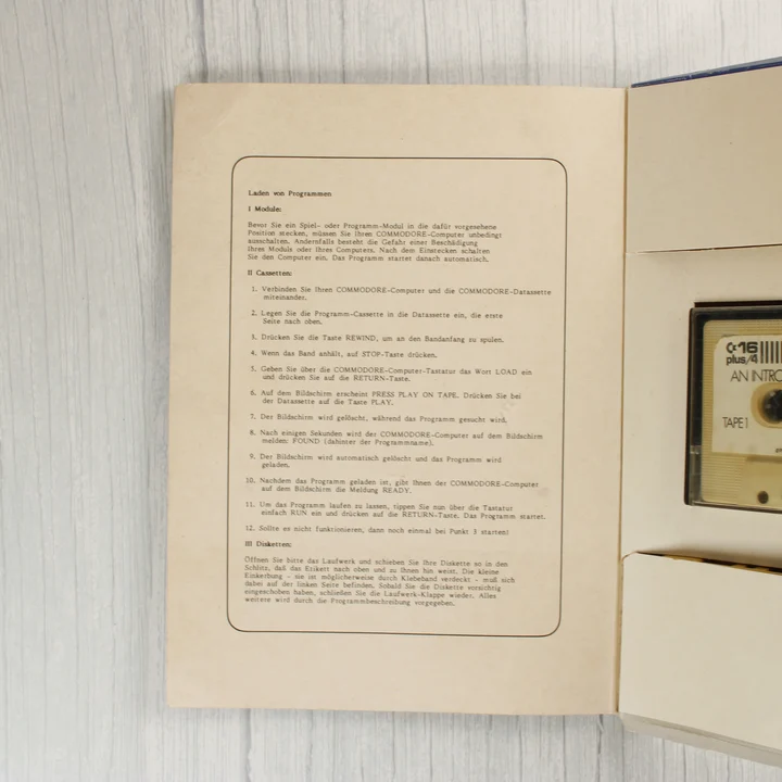 A dobozba épített használati útmutató szövege