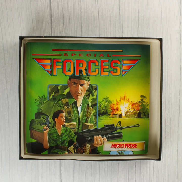 Special Forces Amiga útmutató Special Forces Amiga kézikönyv a dobozban